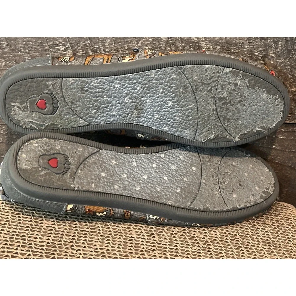 Skechers Bobs for Dogs Dog Print Women's Slip‎ On Flat Shoes Size 7
